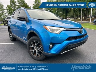 Used 2018 Toyota RAV4 SE image 1