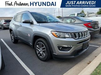 Used 2020 Jeep Compass Latitude image 1