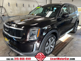 Used 2022 Kia Telluride S image 1