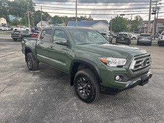 Used 2021 Toyota Tacoma SR5 w/ Trail Edition image 1
