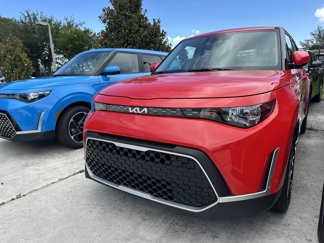 New 2025 Kia Soul LX image 1