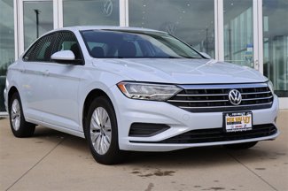 Used 2019 Volkswagen Jetta S image 1