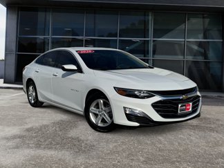 Used 2020 Chevrolet Malibu LS w/ Driver Confidence Package II image 1