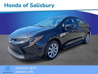 Used 2022 Toyota Corolla LE image 1