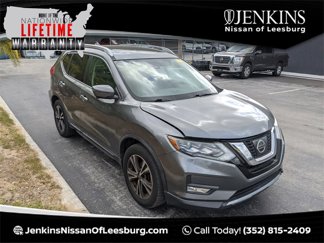 Used 2017 Nissan Rogue SL w/ SL Premium Package image 1