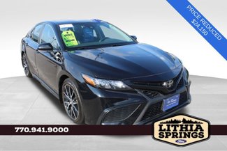 Used 2023 Toyota Camry SE image 1