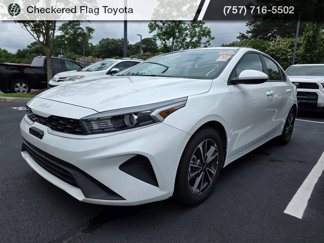 Used 2023 Kia Forte LXS image 1