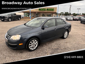 Used 2010 Volkswagen Jetta Limited Edition image 1