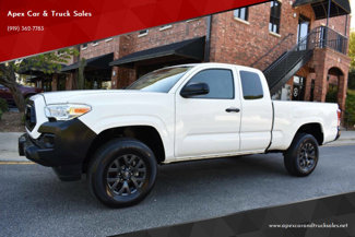 Used 2021 Toyota Tacoma SR image 1