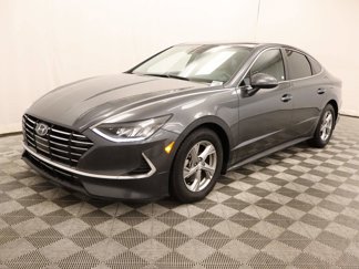 Used 2023 Hyundai Sonata SE image 1