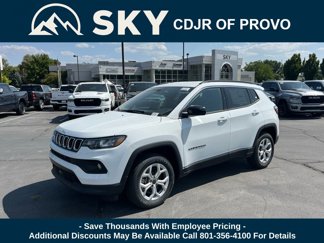 New 2025 Jeep Compass Latitude image 1