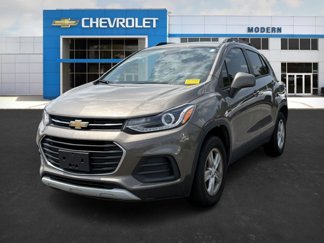 Used 2021 Chevrolet Trax LT image 1