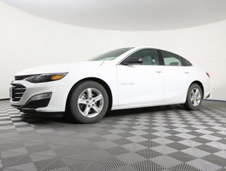 Used 2021 Chevrolet Malibu LS image 1