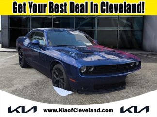 Used 2020 Dodge Challenger SXT w/ Blacktop Package image 1