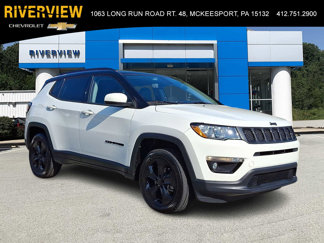 Used 2021 Jeep Compass Latitude image 1