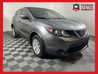 Used 2019 Nissan Rogue Sport S image 1