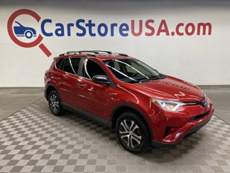 Used 2017 Toyota RAV4 LE image 1