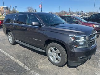 Used 2018 Chevrolet Suburban LT image 1