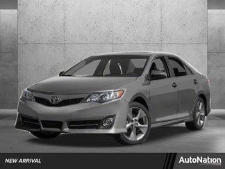 Used 2013 Toyota Camry LE image 1