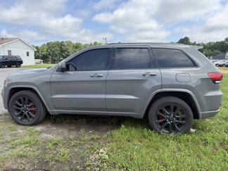 Used 2019 Jeep Grand Cherokee Altitude image 1