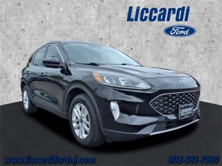 Used 2020 Ford Escape SE image 1
