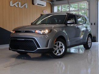 New 2025 Kia Soul S image 1