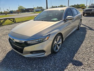 Used 2018 Honda Accord Touring image 1