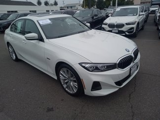 Used 2023 BMW 330e w/ Convenience Package image 1