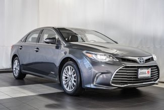 Used 2018 Toyota Avalon Limited image 1