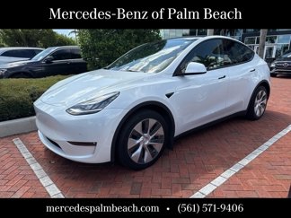 Used 2022 Tesla Model Y Long Range image 1