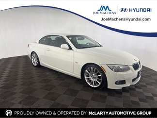 Used 2013 BMW 328i Convertible image 1