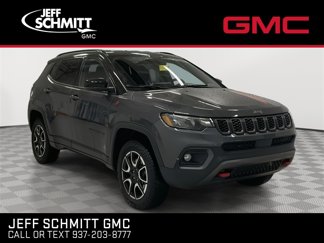 Used 2024 Jeep Compass Trailhawk image 1