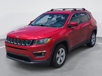 Used 2017 Jeep Compass Latitude w/ Popular Equipment Group image 1