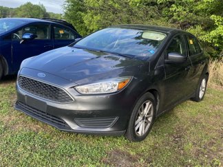 Used 2018 Ford Focus SE image 1