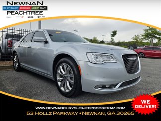 Used 2021 Chrysler 300 Touring L image 1