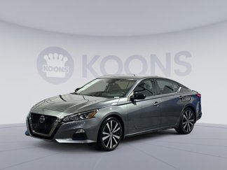 Used 2022 Nissan Altima 2.5 SR image 1