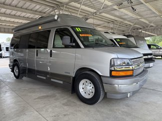 Used 2010 Chevrolet Express 3500 Extended image 1