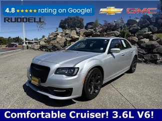 Used 2022 Chrysler 300 S image 1