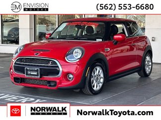 Used 2020 MINI Cooper S image 1