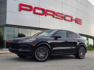 Used 2022 Porsche Cayenne Coupe image 1