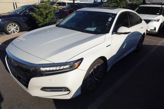 Used 2018 Honda Accord Touring image 1
