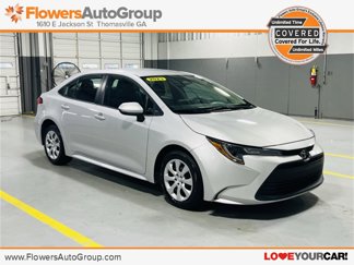 Used 2023 Toyota Corolla LE image 1