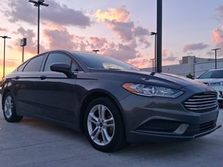 Used 2018 Ford Fusion SE w/ Fusion SE Technology Package image 1