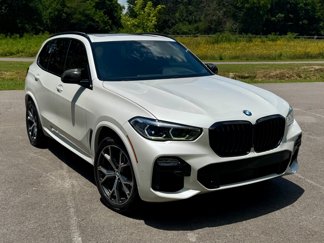 Used 2020 BMW X5 M50i w/ Executive Package image 1