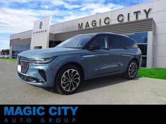 New 2025 Lincoln Nautilus Reserve image 1