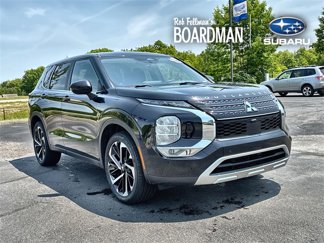 Used 2022 Mitsubishi Outlander SE image 1