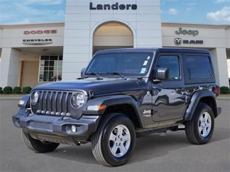 Used 2019 Jeep Wrangler Sport image 1