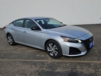 Used 2024 Nissan Altima 2.5 S image 1