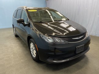 Used 2021 Chrysler Voyager Lxi image 1