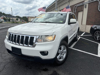 Used 2011 Jeep Grand Cherokee Laredo w/ Security & Convenience Group image 1